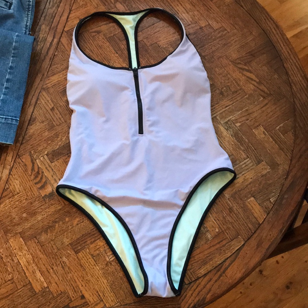 Swimsuit m